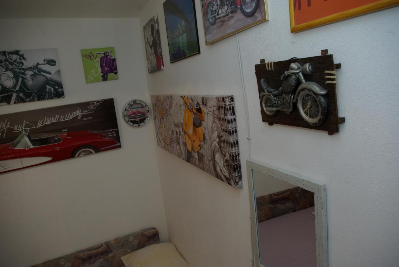 Rooms Tia Baska Voda Exterior photo