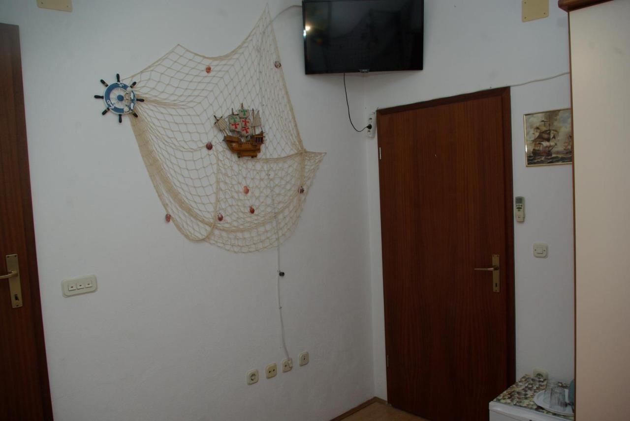 Rooms Tia Baska Voda Exterior photo